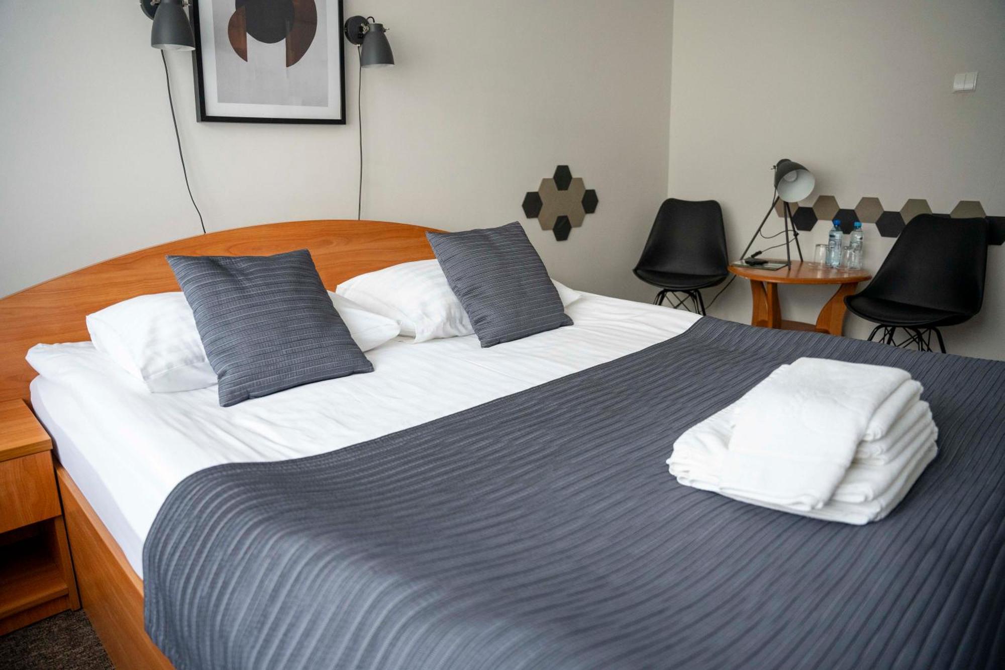 Lofft Hotel Ciechanow Ngoại thất bức ảnh
