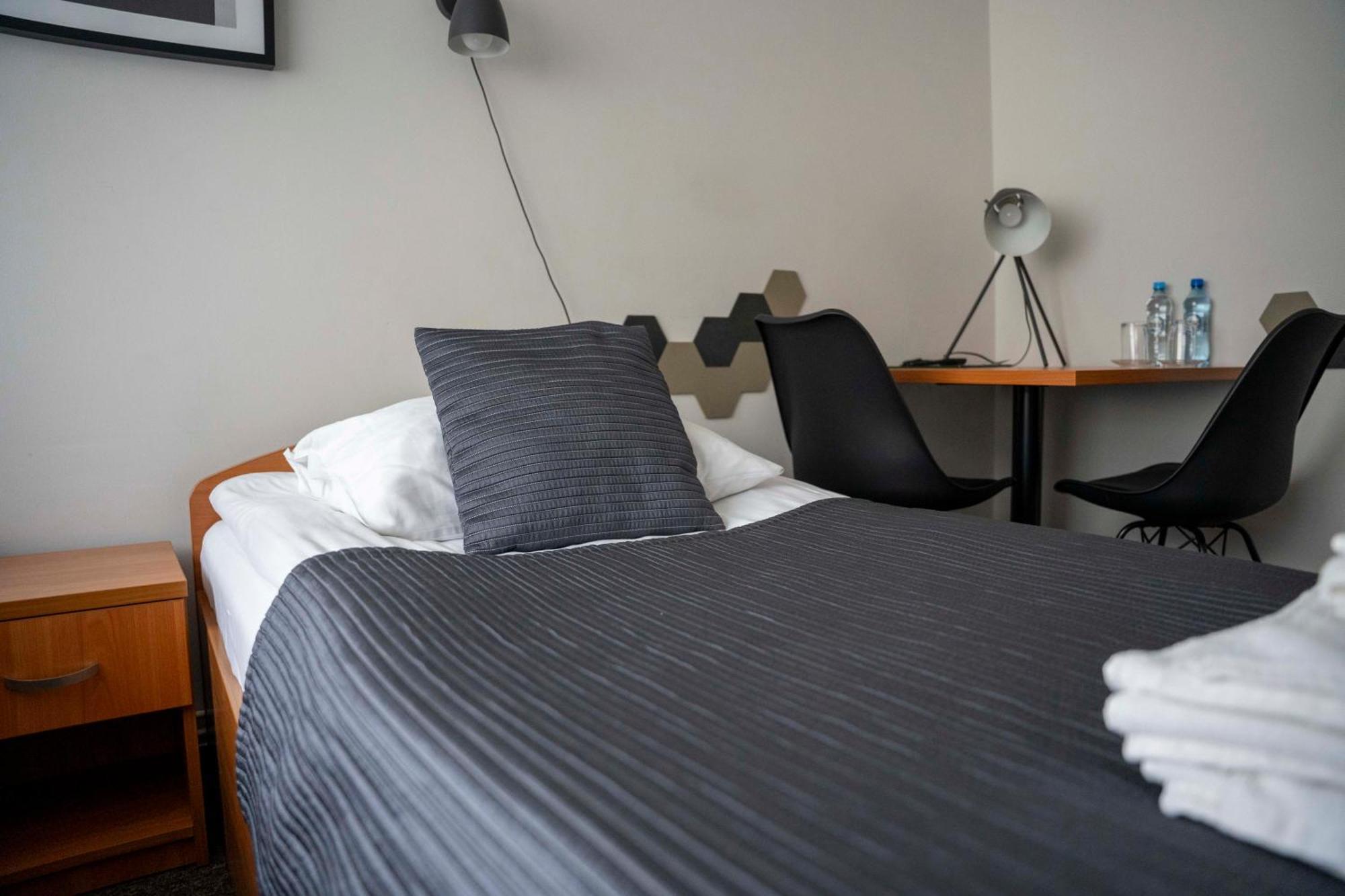 Lofft Hotel Ciechanow Phòng bức ảnh